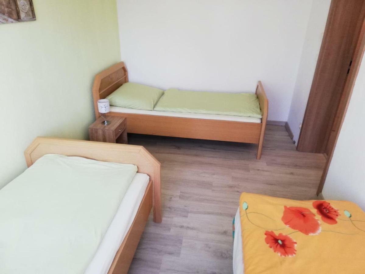 Ferienwohnung, Monteurwohnung Grossrohrsdorf Esterno foto